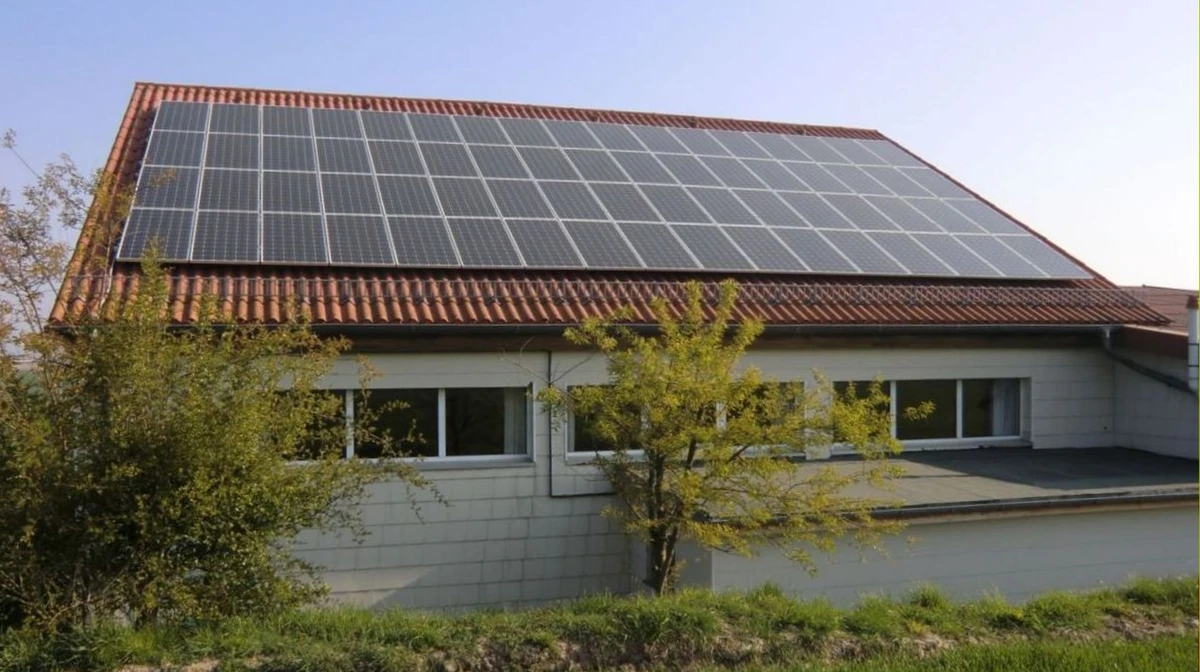 PV-Anlage Mehrzweckhalle Lüntorf